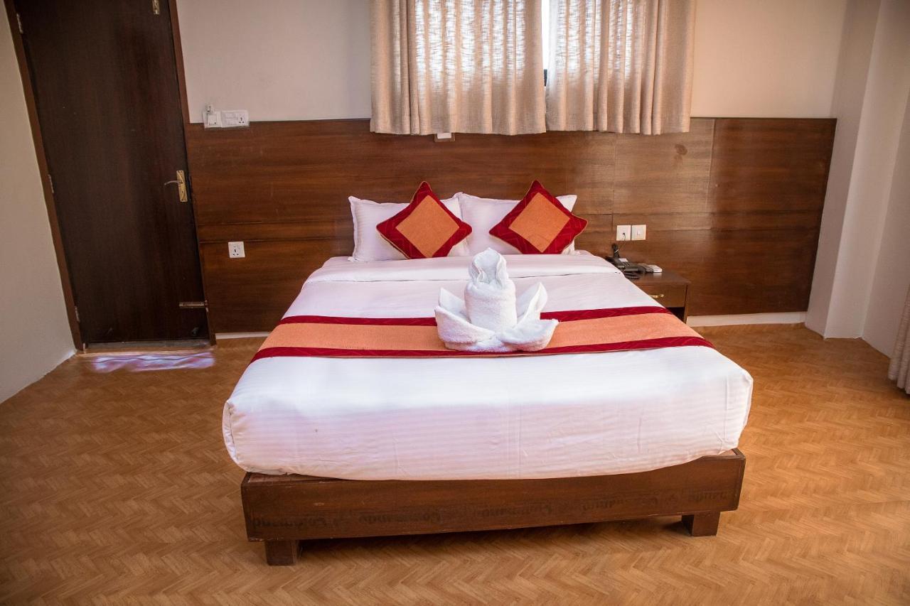 Hotel Himalayan Vacation Pokhara Exterior photo