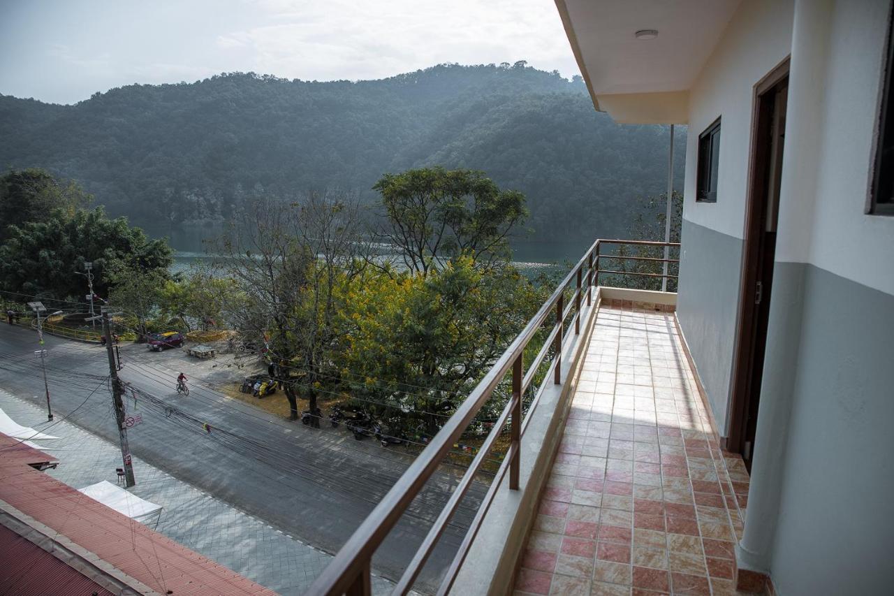 Hotel Himalayan Vacation Pokhara Exterior photo