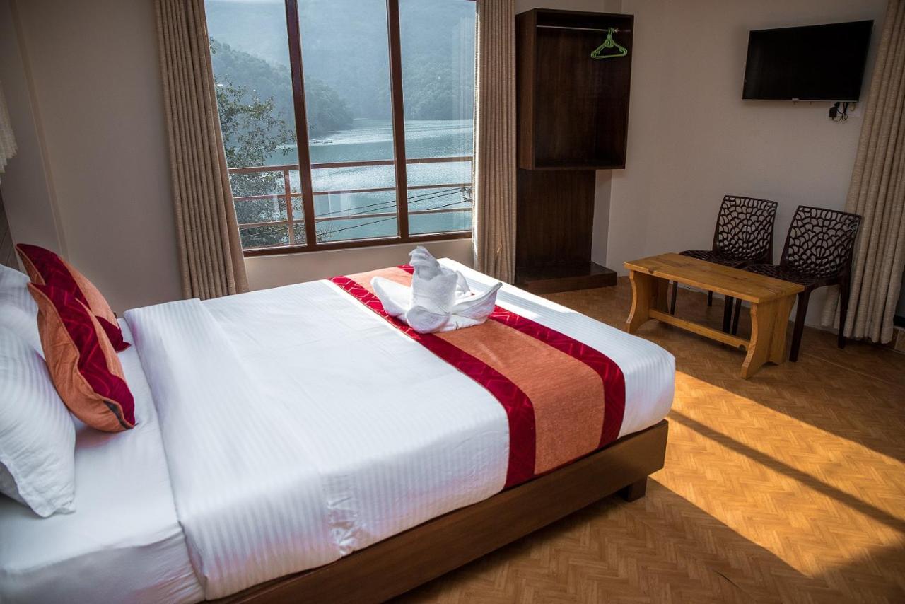Hotel Himalayan Vacation Pokhara Exterior photo