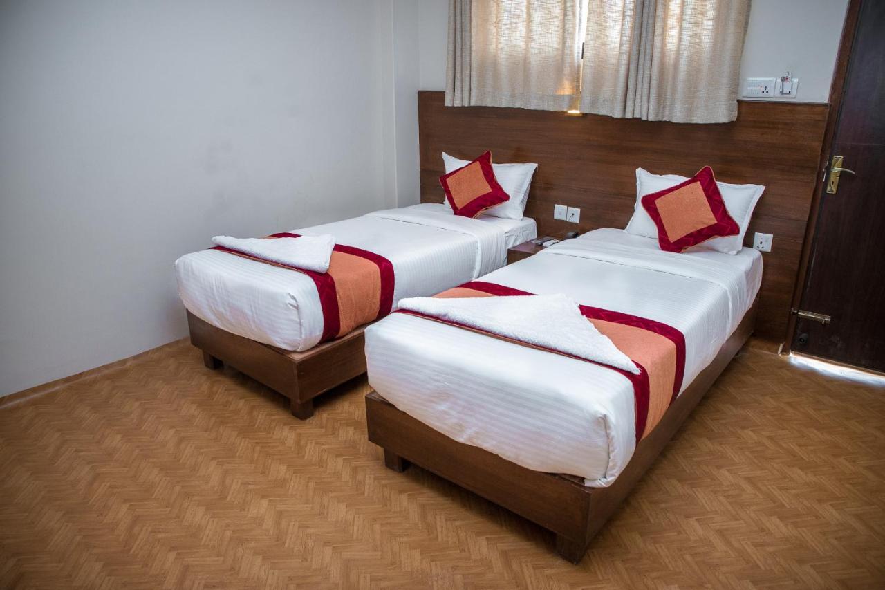 Hotel Himalayan Vacation Pokhara Exterior photo
