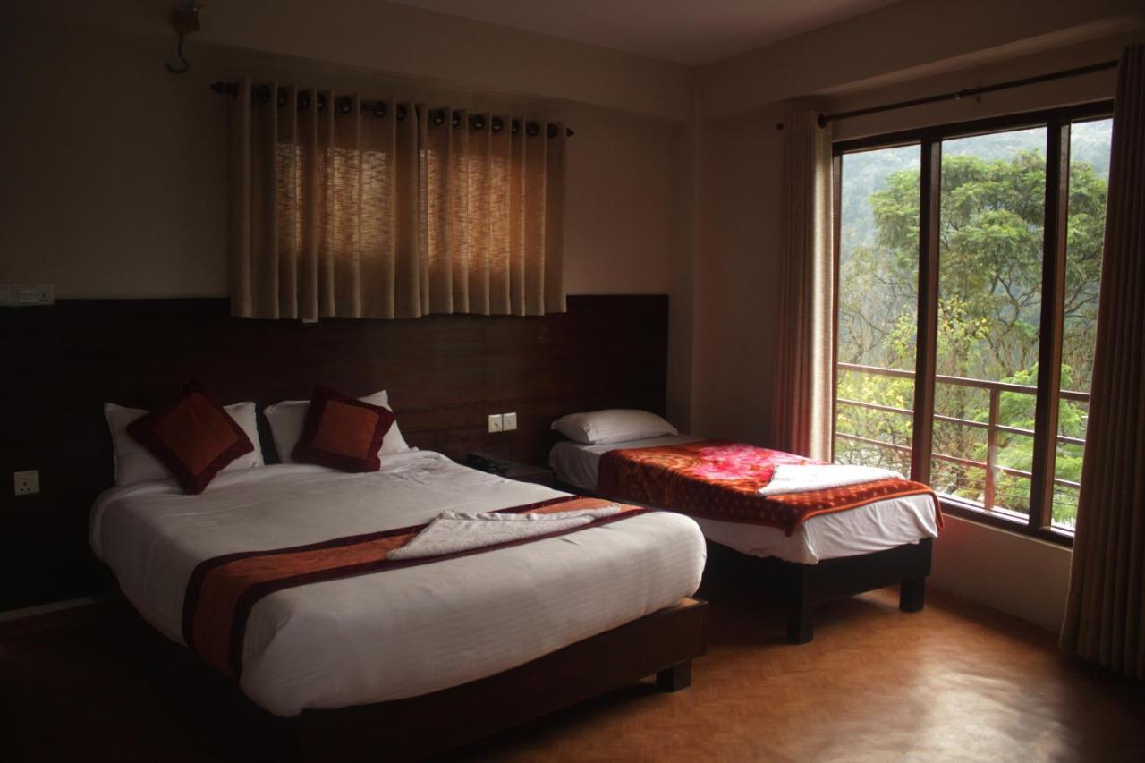 Hotel Himalayan Vacation Pokhara Exterior photo