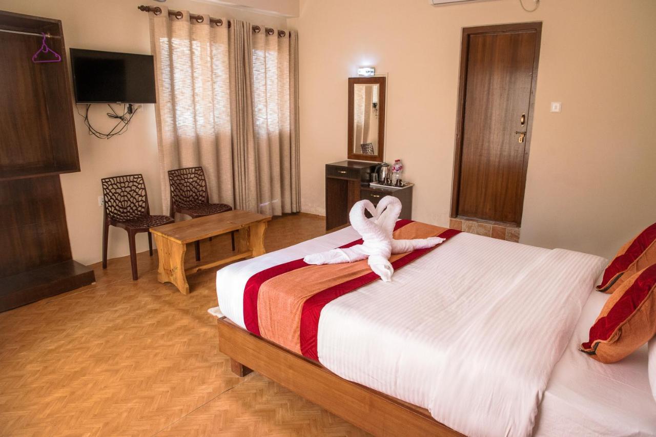 Hotel Himalayan Vacation Pokhara Exterior photo